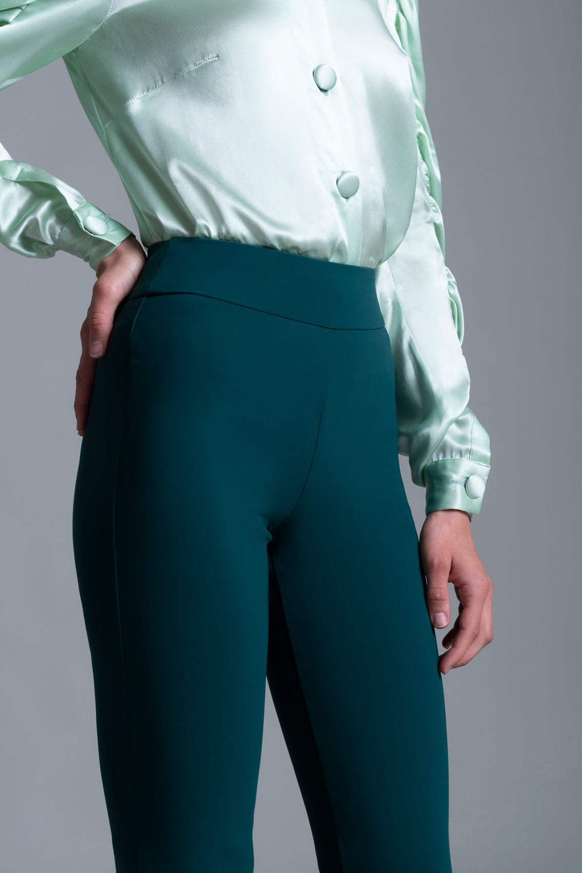 Candle Shape Trousers - Skinny