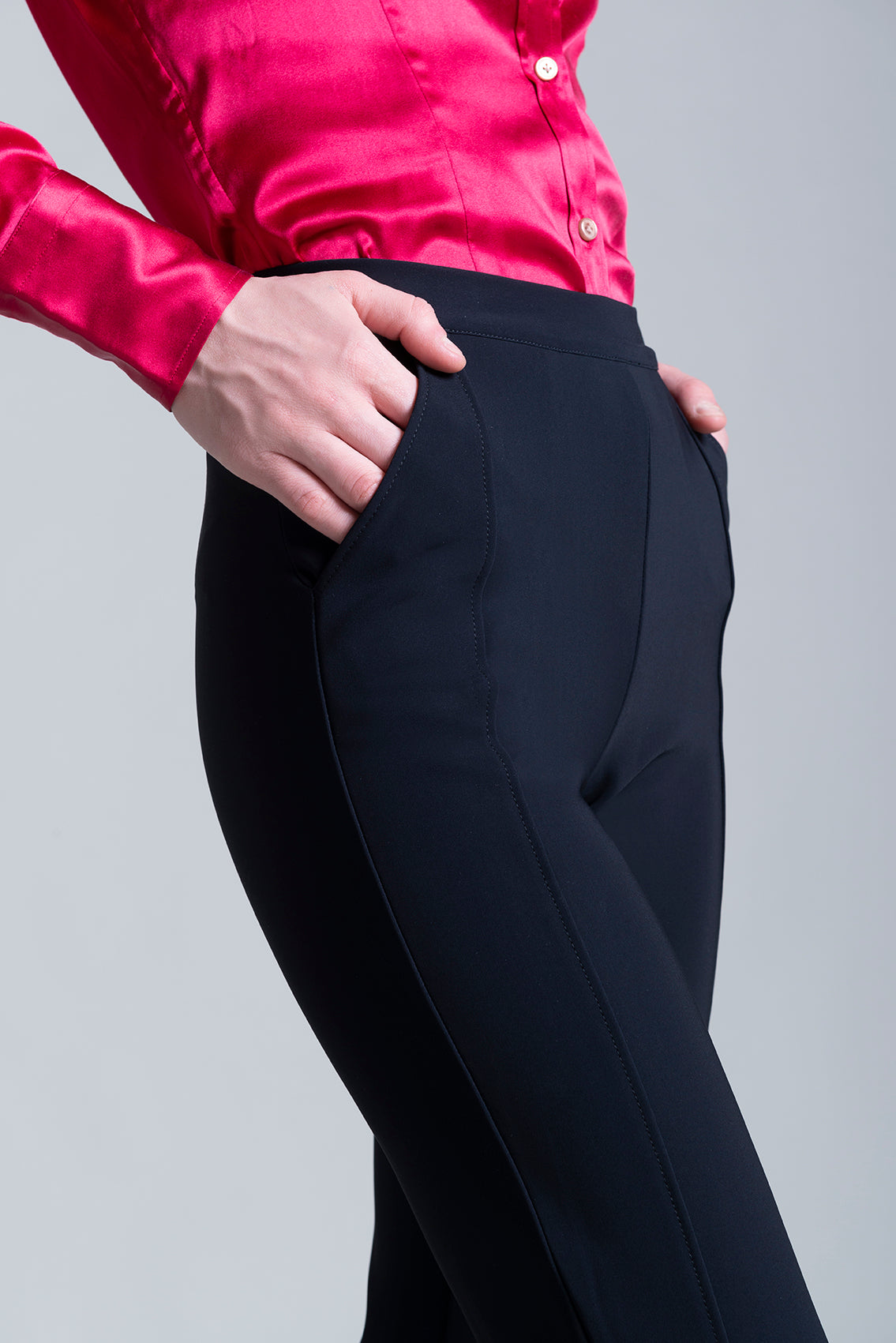 Neue Hose im Strawberry Fit – gerades Bein